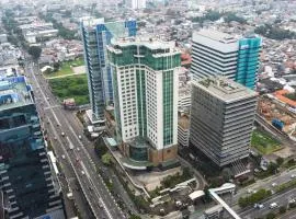 Menara Peninsula Hotel