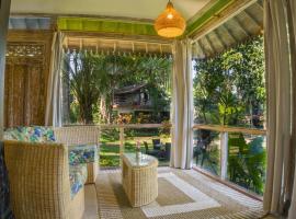 Green Tree House Villa Ubud