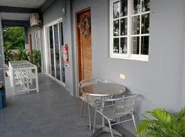 Elling's Patar Place