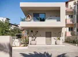 Aurea Beach Villa