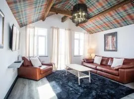 The Coach House by The Hive WA1