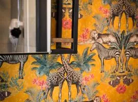 Balmoral Lodge, King Size Apartment by The Hive WA1