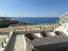 Poseidon, hotel in Mari