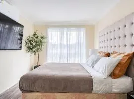 Cheerful 4 bedroom home with parking on premises