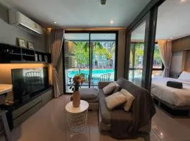 Kamala City Gate 1 Bdr Pool View