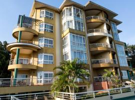 Enkombe Place, khách sạn ở Kampala