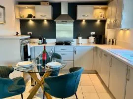 York City Centre Flat near Minster - River View and Free Parking