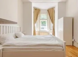 Beautiful Apartment by Stromovka Park