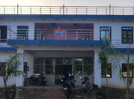 Hotel O N P Grand and Resort, ξενοδοχείο σε Manwān