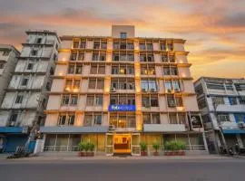 FabHotel Royal Park Inn - Nr Eden Garden Stadium