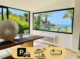 Maison en front de mer sur la plage de portissol