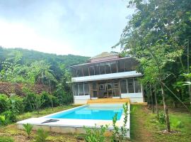 Hornbill Honeymoon Farm, hotel v destinaci Gokarna