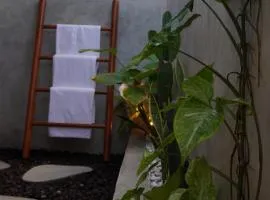 QINARA, Guesthouse Close to Diamond Beach, Nusa Penida