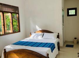 OHASA Home stay, hotel em Gampaha