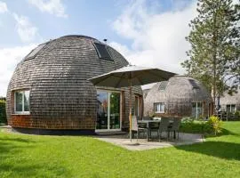 Kugelhaus Chiara - Helles Naturrefugium in Kugelform am Tollensesee