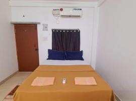 SPIDEY's PITSTOP, campismo de luxo em Auroville