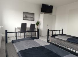 Unterkunft am Bahnhof Herrenberg, hotel i Herrenberg