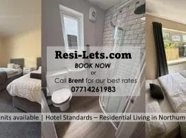 ResiLets - Modern Central Town Centre Apartment - Sleeps 4!