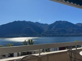 Azalee Lake View, hotel a Minusio