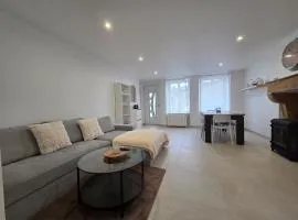 Charmante maison de pierre rénovée a 5min de Charleville-Mézières