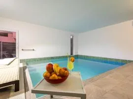 Nice Home In Vir With Sauna