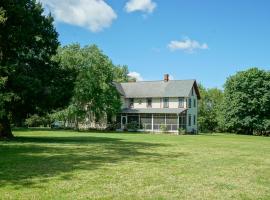 The Still Pond Inn, hotel 