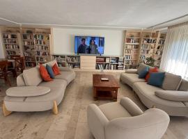 Deluxe Appartement-Frankfurt Airport, hotel di Rüsselsheim