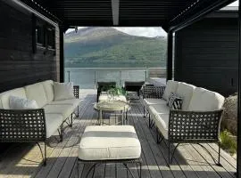 Luxury By The Fjord In Ranvik