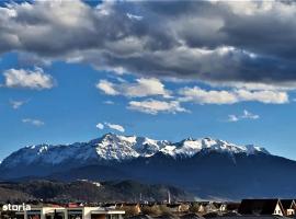 Penthouse Râșnov 80mp, balcon 30mp, hotel in Râşnov