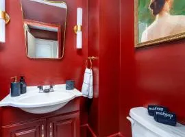 Relaxing Vibrant and Upscale 1Bedroom 1Bath Apartment