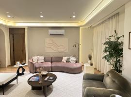 Penta Square Signature Apartments -City View DHA Phase 5 Lahore, hotel en Lahore