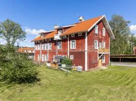 Newly Furnished Apartment Kopparberg Train Station