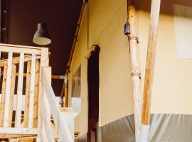 Fellowlodge safaritent luxe Woltzdal，Bischenrech的豪華露營地點