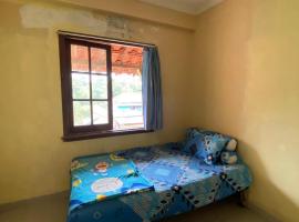 KRK 2-Kondominium Anyer Carita, hotel in Carita