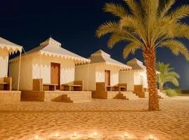 Desert Popular Resort & Camp