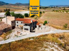 Ruralux Campo San Juan I, caba&ntilde;a o casa de campo en Moratalla