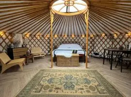 The Isla Yurt