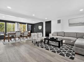 Greenway Getaway-Private Huge outdoor fun, Game,Navy, vila v destinaci Beach Park