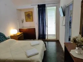 Suite Pringles 1740 Parking Planta Baja