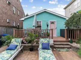 Margate Home with Large Outdoor Kitchen