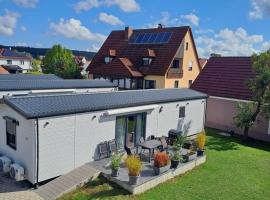 h&h - Tinys Muhr am See, hotel com piscina em Muhr amSee