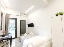 Silver Gray Retreat