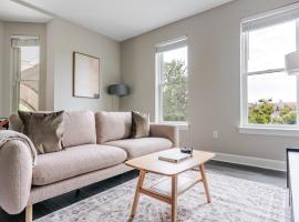 Blueground Bethesda fitness center nr Park WDC-1191, hotel em Bethesda