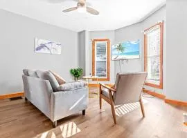 Main Floor Tremont Home with KING Bed, Mins From DT, Pet Friendly
