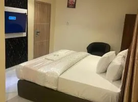 IVORY EXCLUSIVE HOTEL AND SUITEs