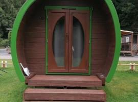 Leaf op het terrein accommodatie Woltzdal, camping em Bischenrech