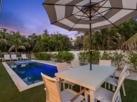 Honey I'm Holmes - New Home Near the Beach Turf