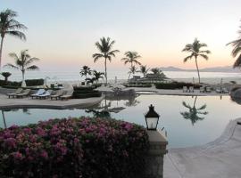 Gorgeous Casa del Mar Condo, ξενοδοχείο σε El Bedito