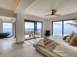 Luxury Unique Oceanfront Penthouse