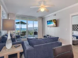 NEW Beachfront Bliss- Sleeps 8, 2 Pools, Lazy River